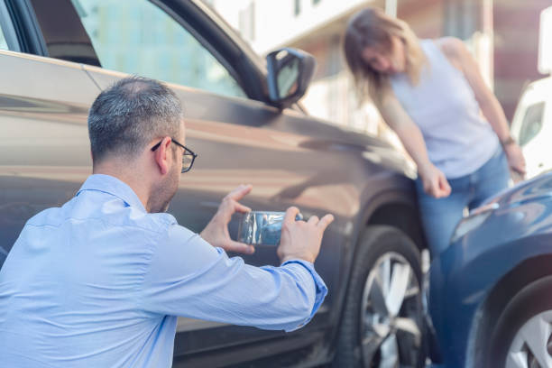 Professional Car Insurance Near Me technician working in Tara Hills, CA